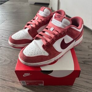 Nike Dunks Valentines Day